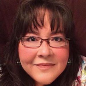 Meet your Posher, Lynne